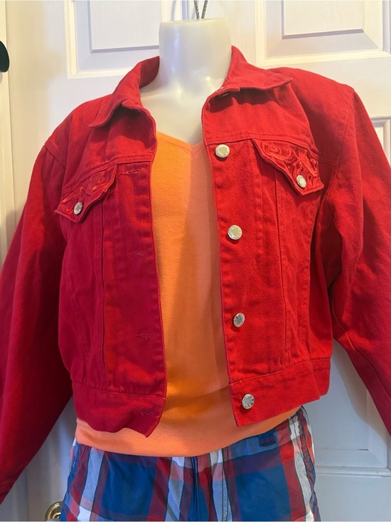 2750 Jackets & Blazers - Vintage 90s Red Cropped Denim Jacket Boxy Retro Streetwear 2750, Sz 9/Medium.